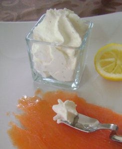 62371_643686932334114_1676055590_n